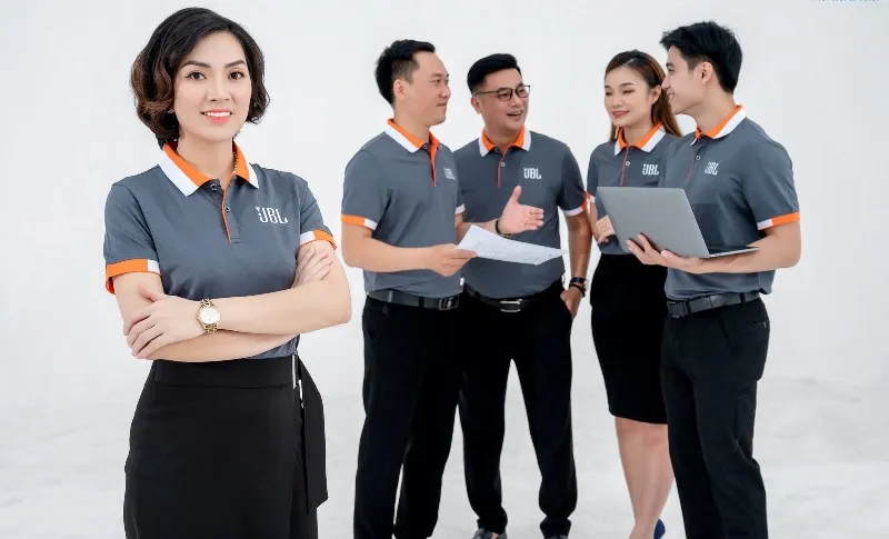 Sử dụng màu sắc linh hoạt và có ý nghĩa